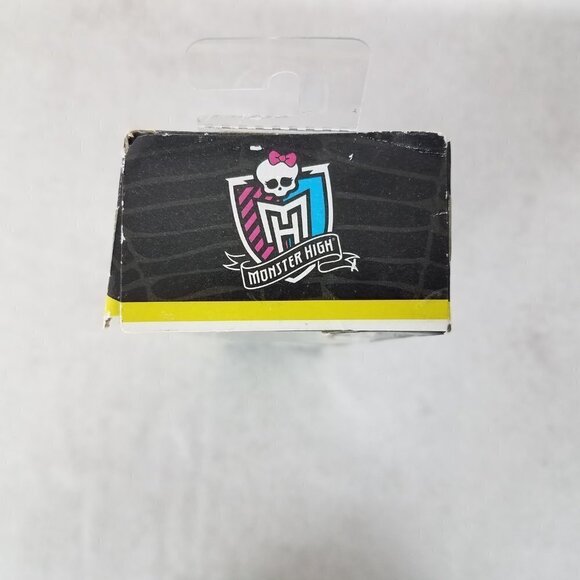 NEW Monster High Doll Frankie Stein Cheerleader Collectible - Picture 3 of 7